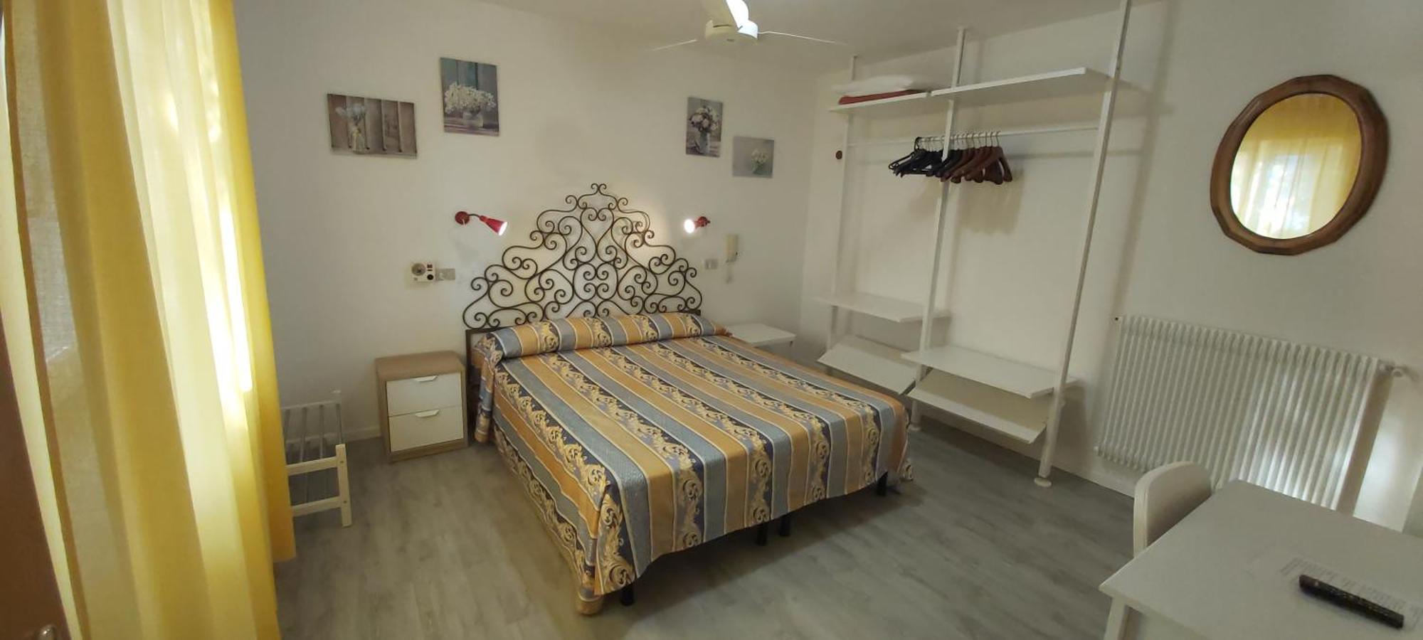 Hotel Casa Popi Malcesine Habitación foto